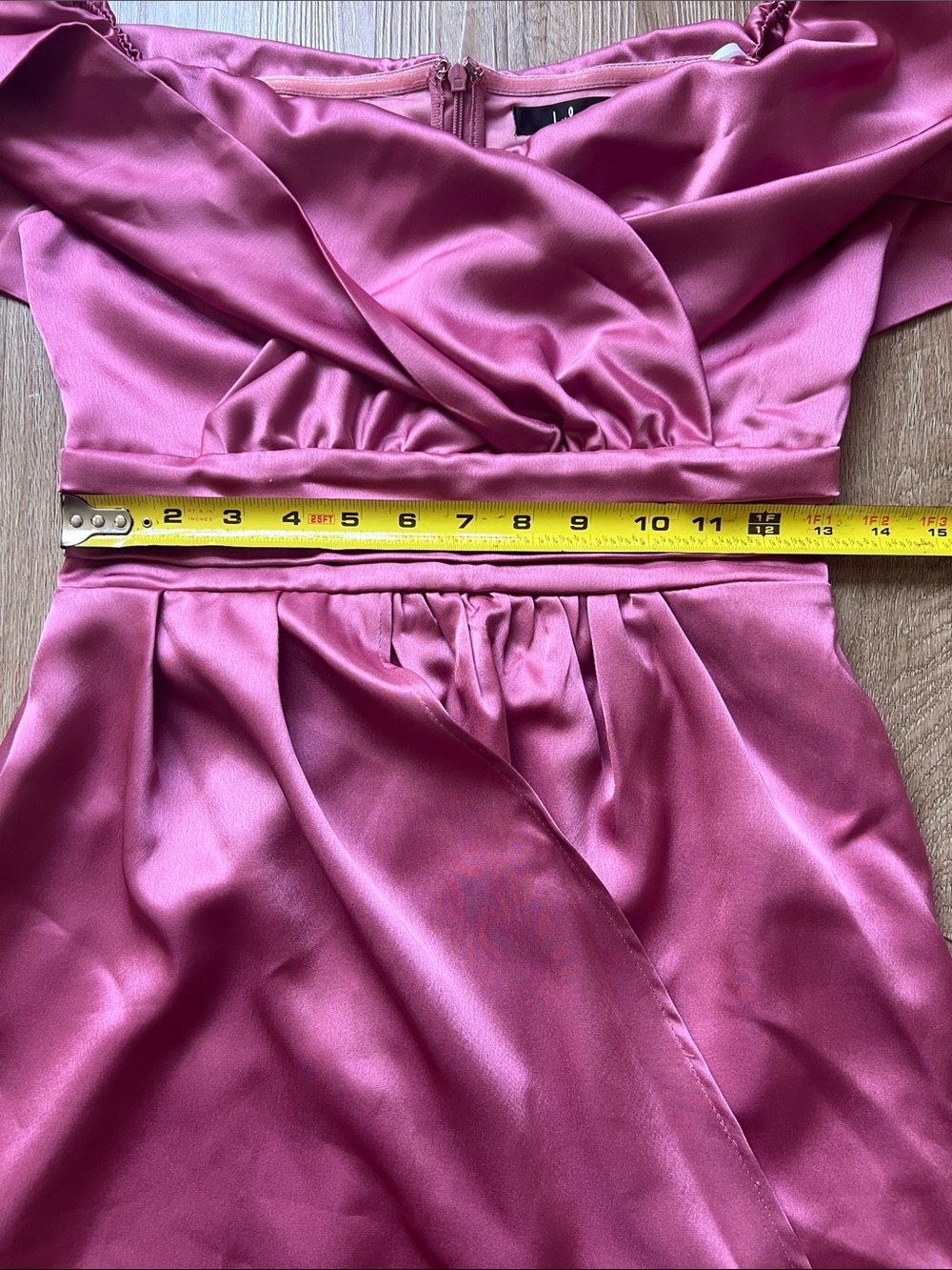 NWT Lulus Women’s Satin Off-the-Shoulder Asymmetrical Pink Mini Dress Size Small - Picture 16 of 16